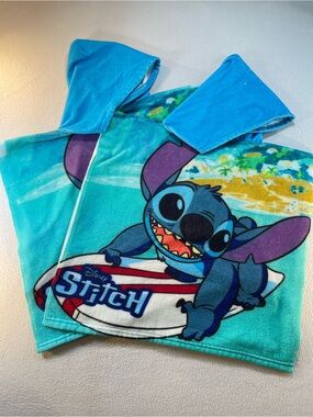 Disney Stitch Kids Unisex Hooded Towels (X2)